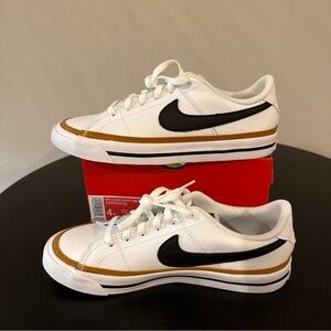 Nike Court Legacy White/Black/Tan Sneakers